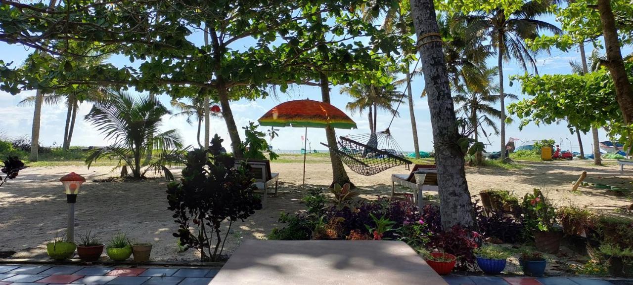 Marari Anna Beach Villa Марарикулам Экстерьер фото