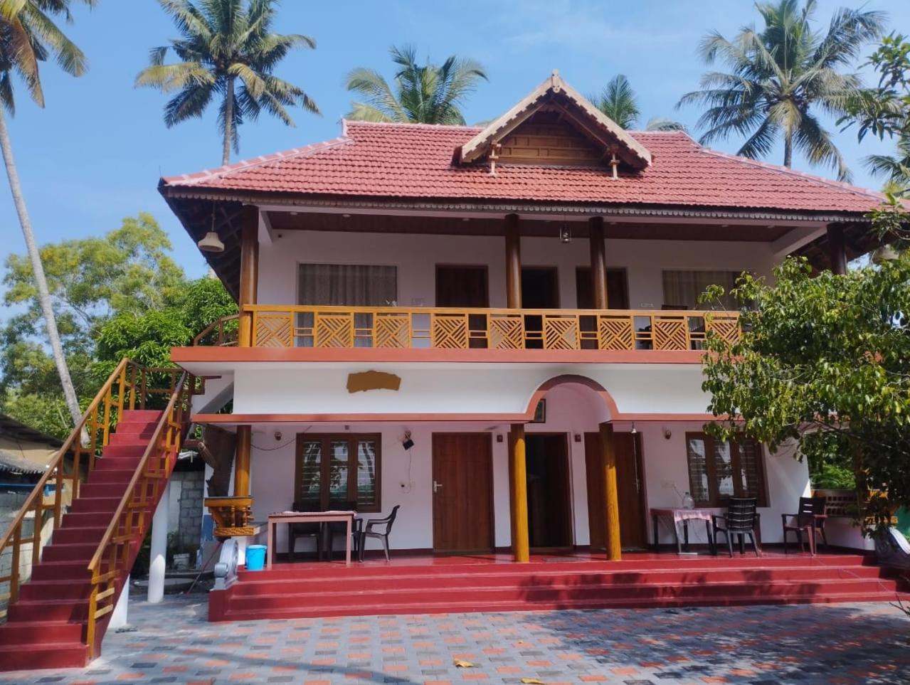 Marari Anna Beach Villa Марарикулам Экстерьер фото