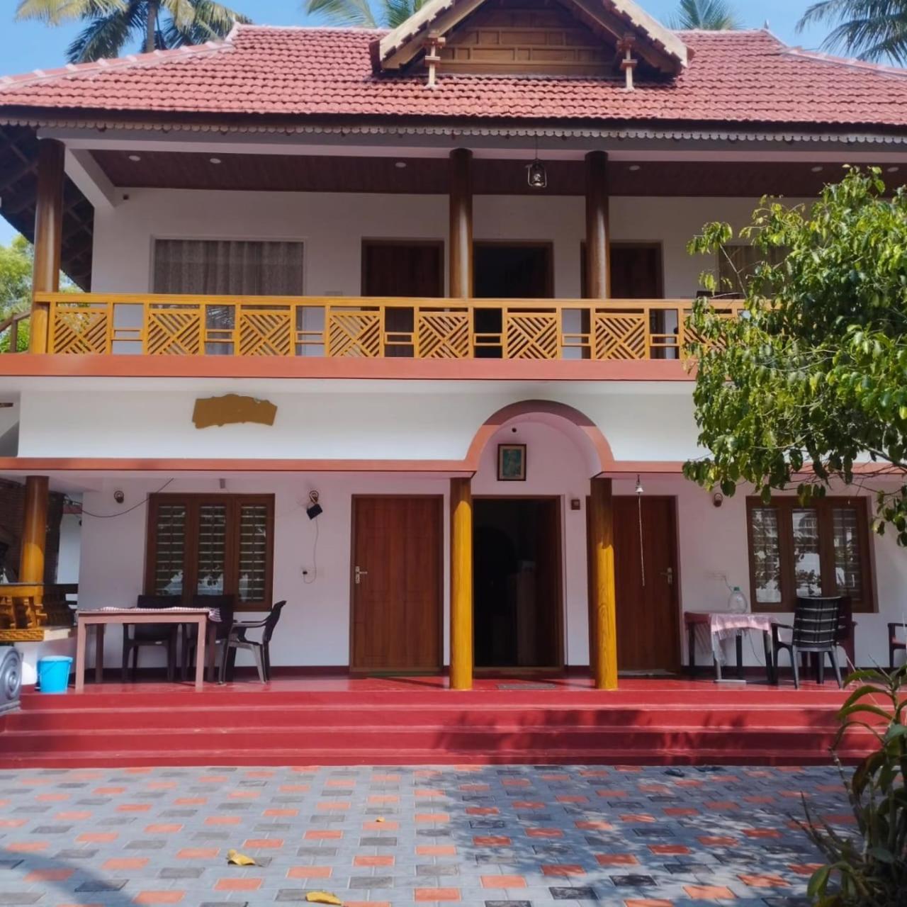Marari Anna Beach Villa Марарикулам Экстерьер фото